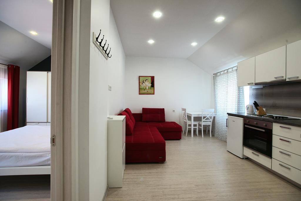 Apartment Zolotoy Bereg 5 Oldenburg Bagian luar foto